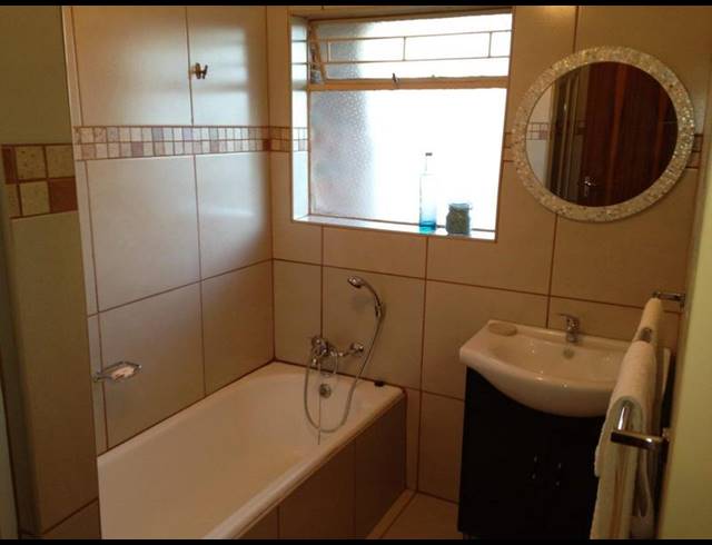 3 BEDROOM HOUSE FOR SALE IN SECUNDA CENTRAL